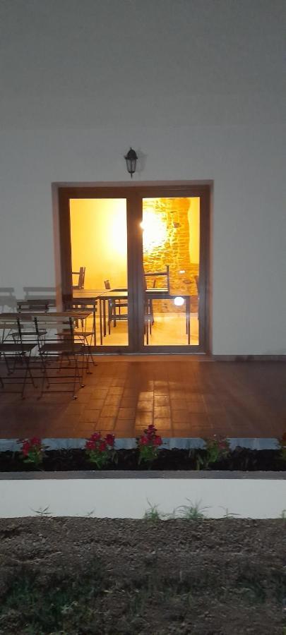Agriturismo Il Vecchio Olivo 卡斯塔涅托卡尔杜奇 外观 照片