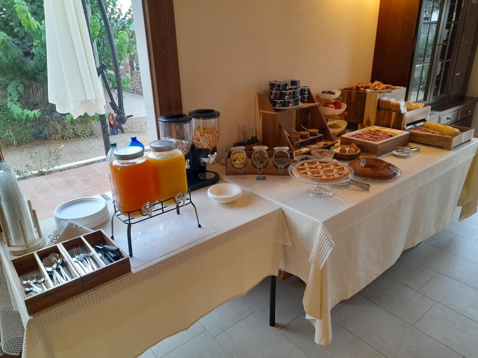 Agriturismo Il Vecchio Olivo 卡斯塔涅托卡尔杜奇 外观 照片